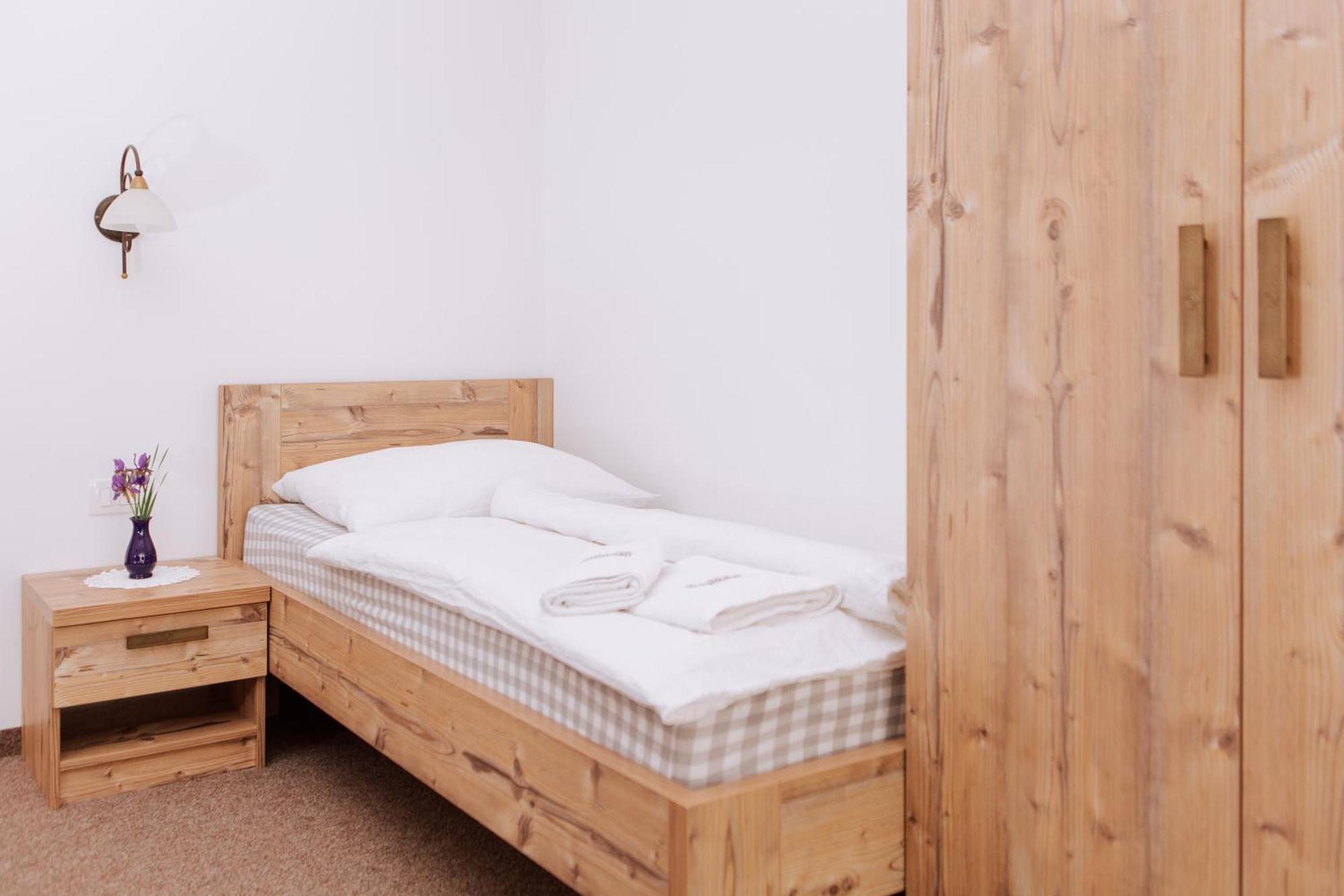 Gostisce Krivograd Hotel Prevalje Room photo